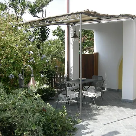 I 99 Olivi Holiday home *
